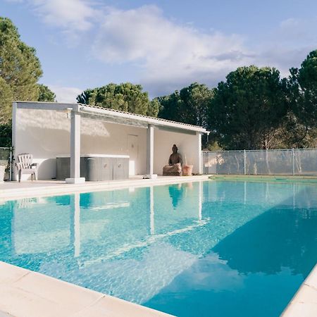 Les Gites De Ginestas Exterior photo