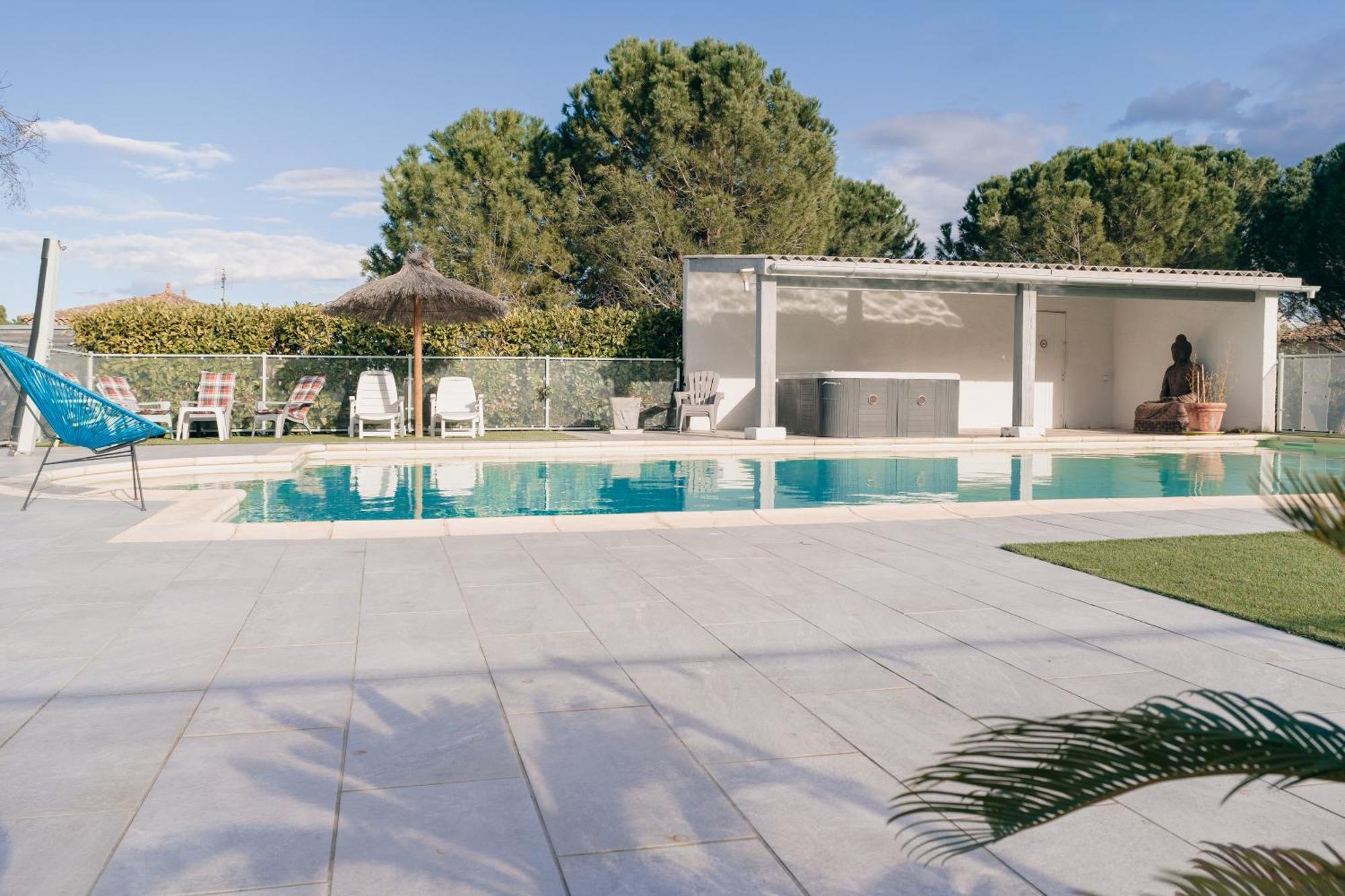 Les Gites De Ginestas Exterior photo