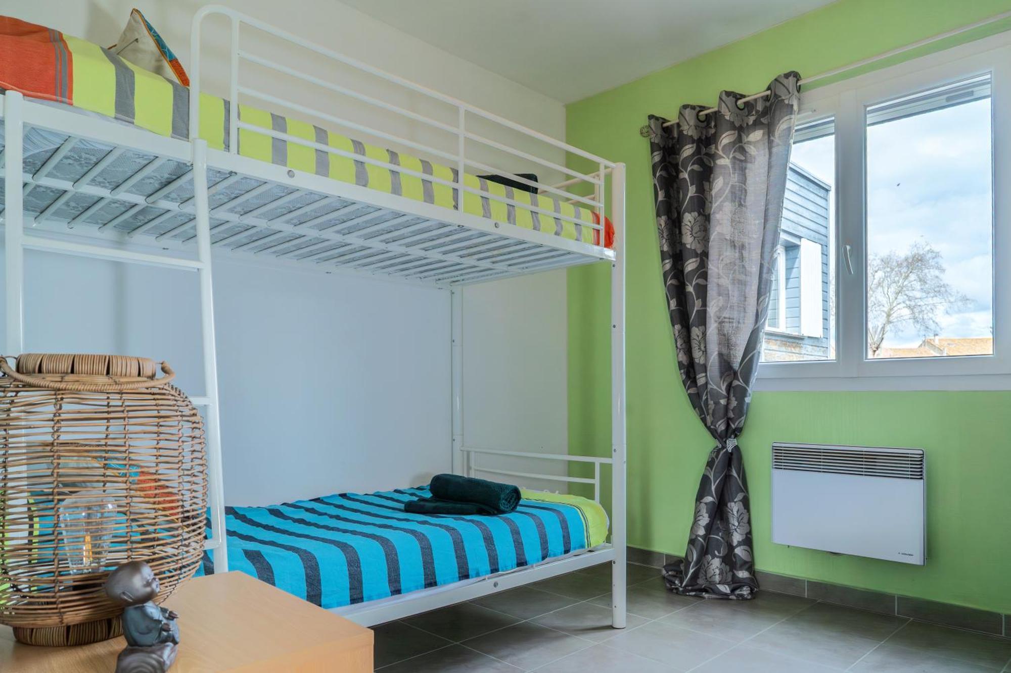 Les Gites De Ginestas Exterior photo